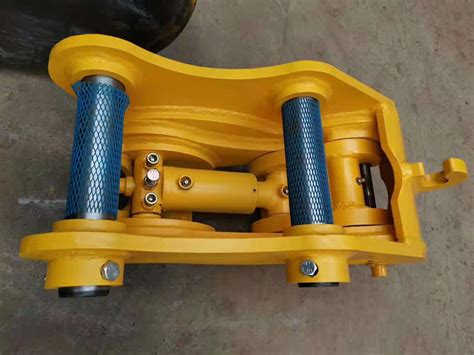 mini excavator manual quick coupler|cat 305.5 quick coupler.